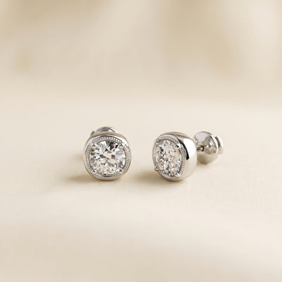 Nicolette Antik Bezel Küpe 1.50 ct (Toplam 3.00 ct)