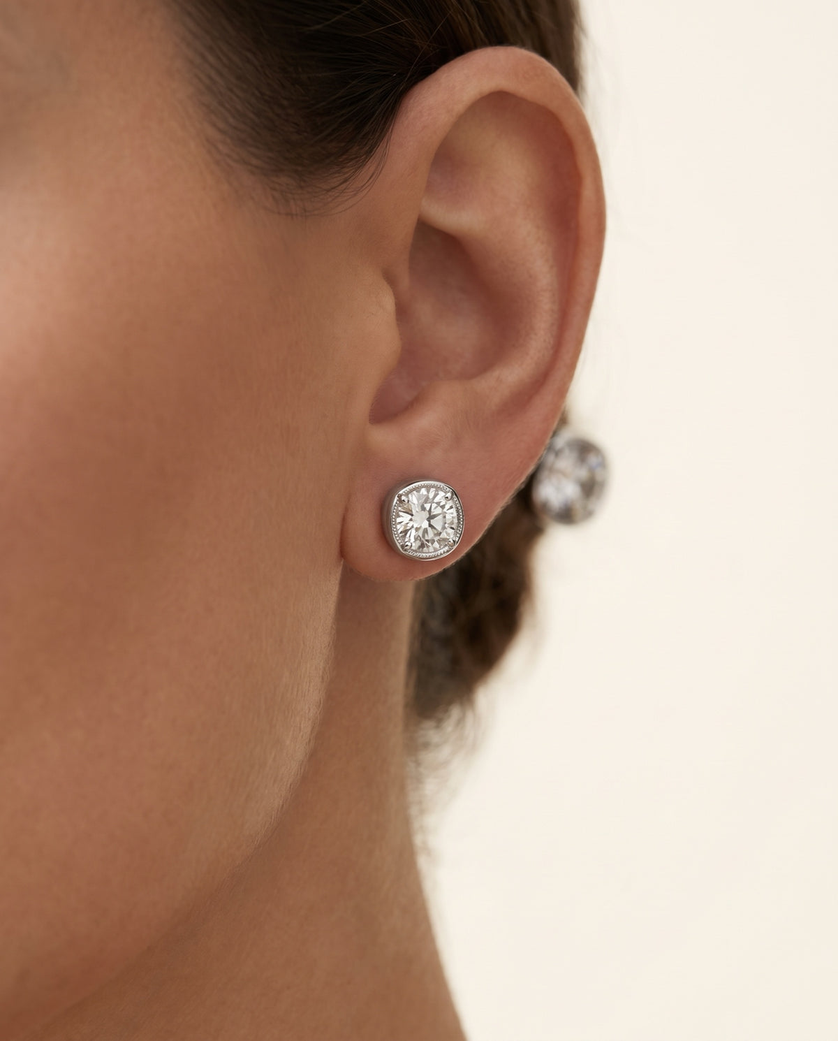 Nicolette Antik Bezel Küpe 1.50 ct (Toplam 3.00 ct)