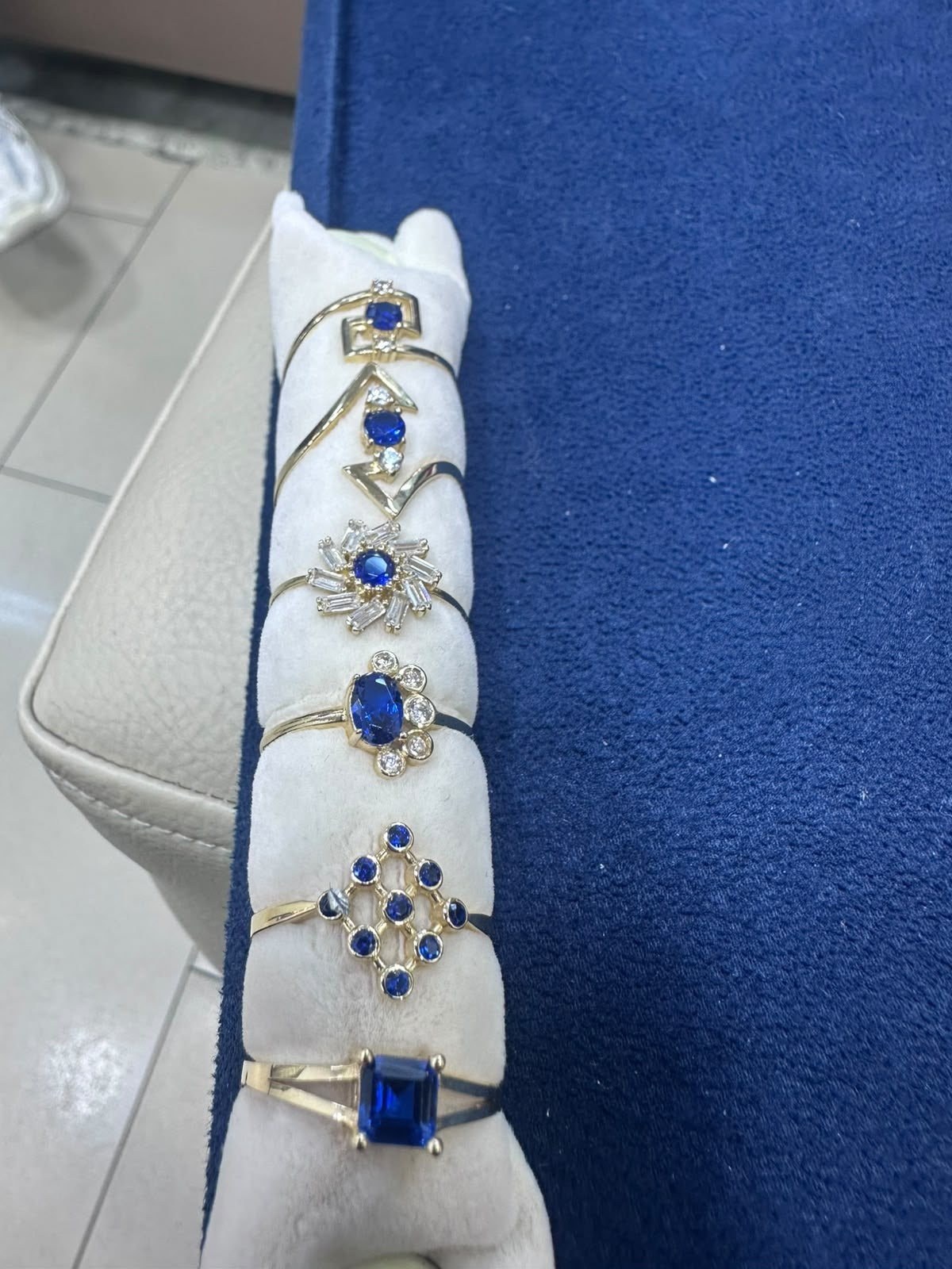 Mavi Safir Taşlı Altın Yüzük Koleksiyonu